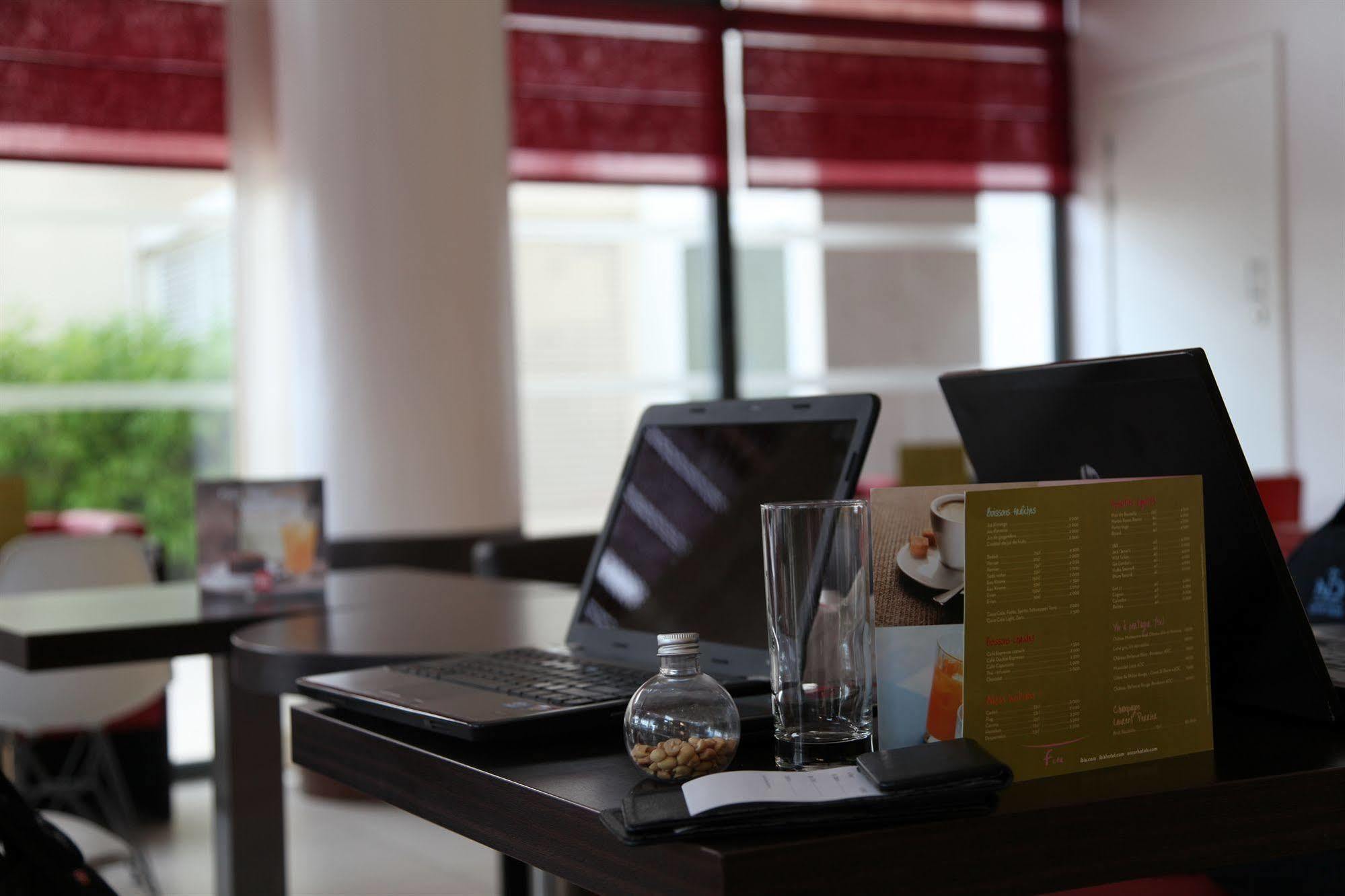 ไอบิส ดาการ์ Hotel ภายนอก รูปภาพ